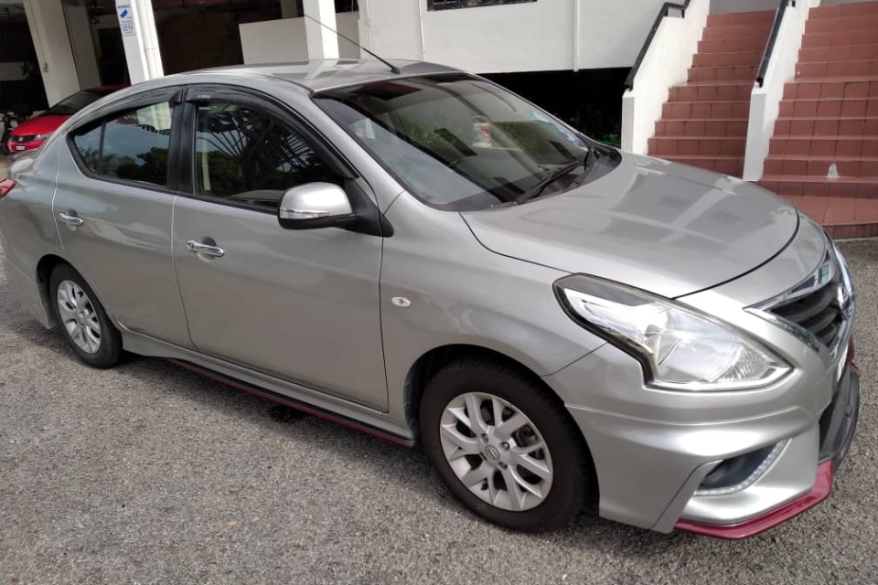 Nissan Almera