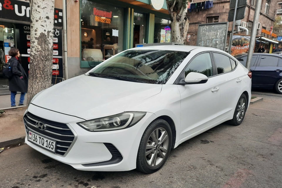 Hyundai Elantra