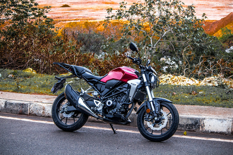 Honda CB300R Neo Sports Café