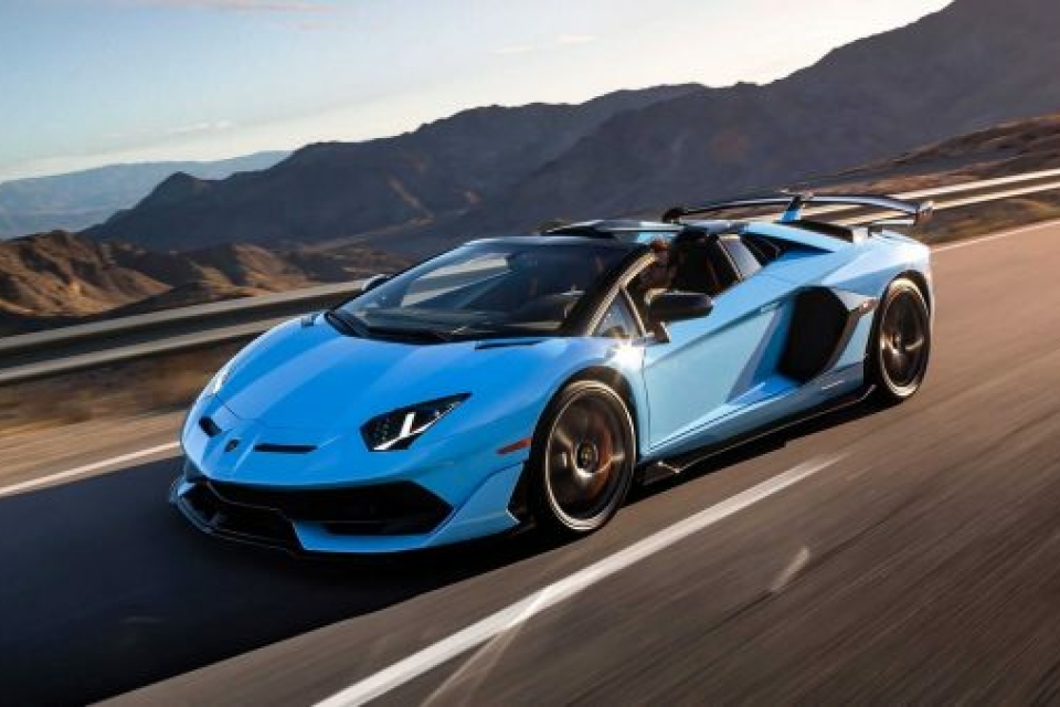 Lamborghini Aventador