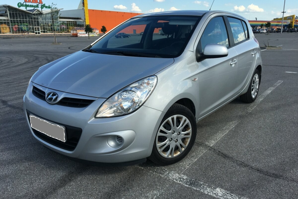 Hyundai i20