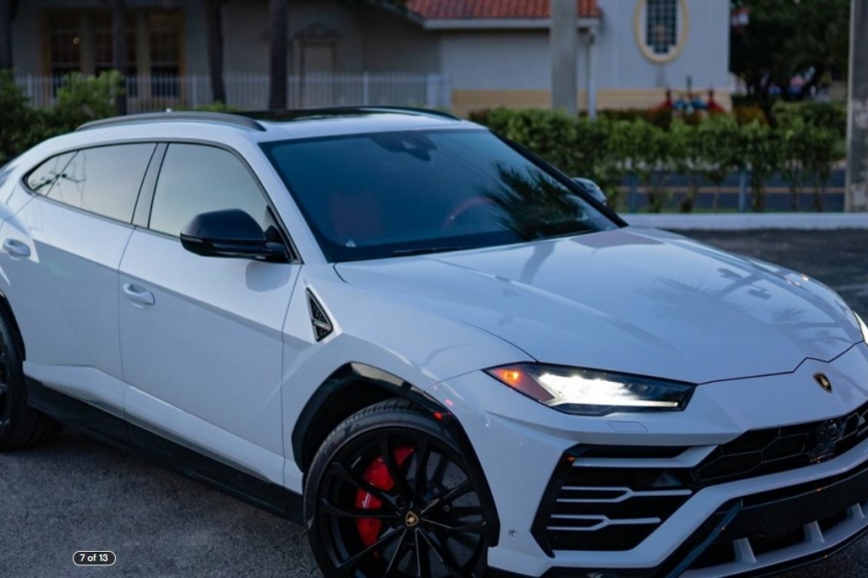 Lamborghini Urus