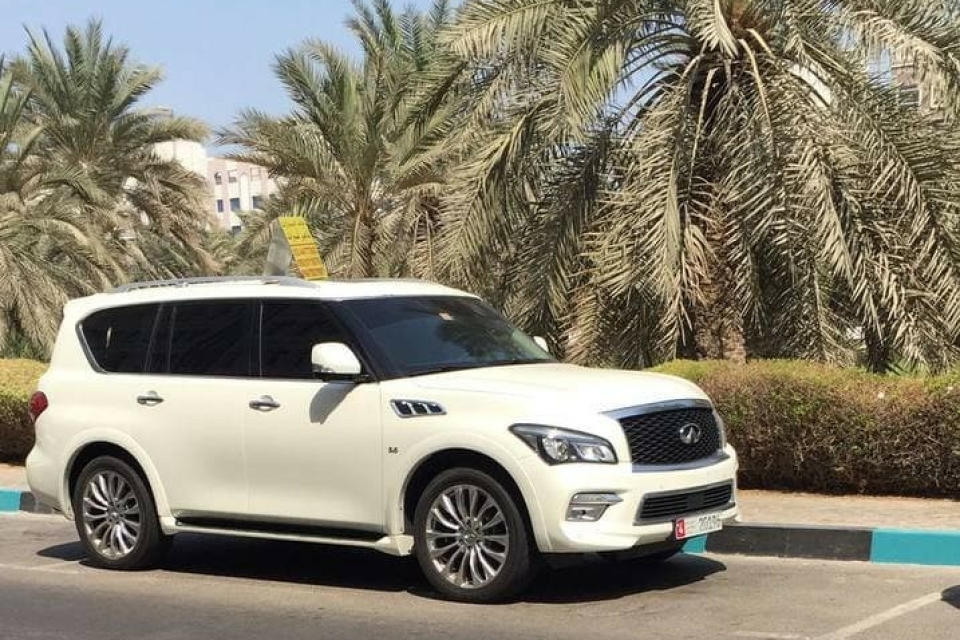 Infiniti QX80