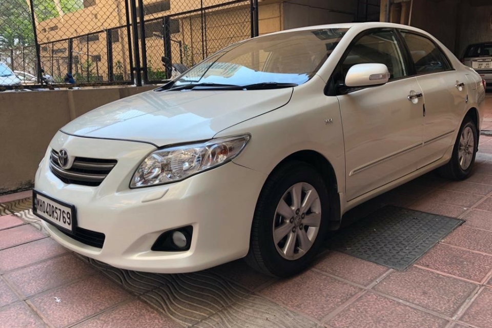 Toyota Altis