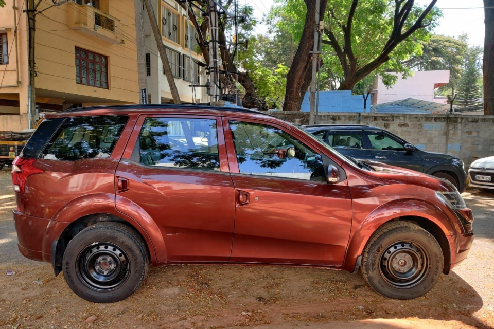 Mahindra XUV500