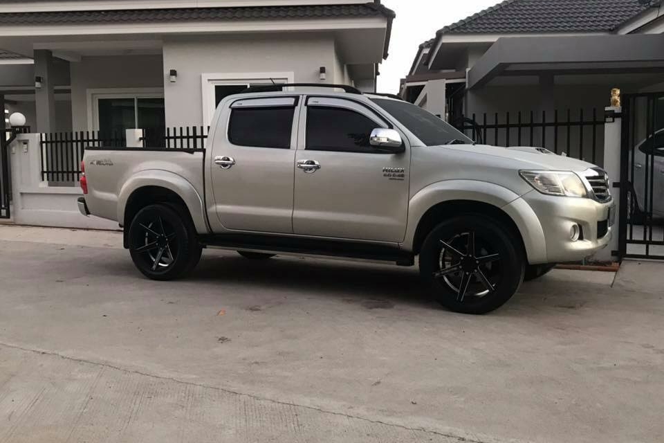 Toyota Hilux Revo