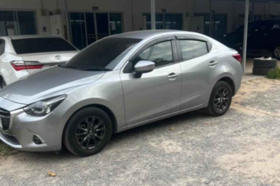 Mazda 2