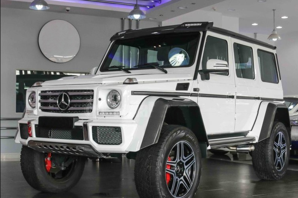 Mercedes-Benz G-class