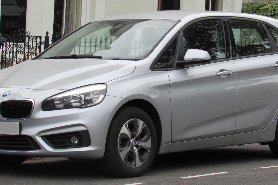 BMW 2 seriya Active Tourer