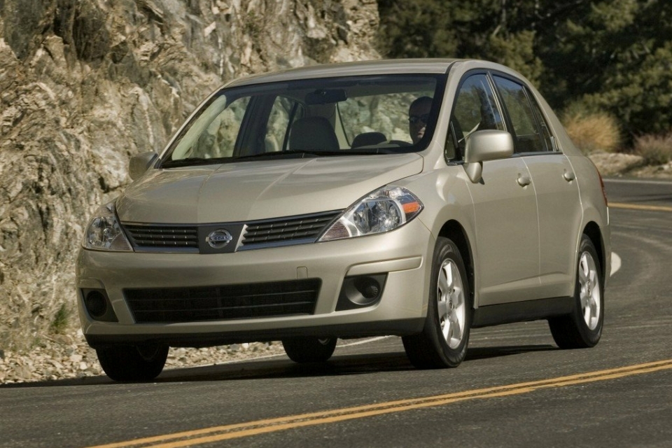 Nissan Versa