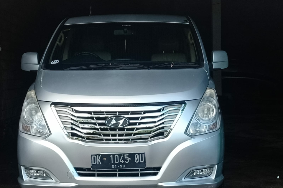 Hyundai H-1