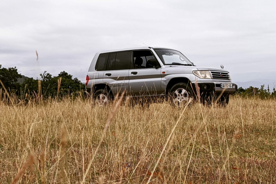 Mitsubishi Pajero iO