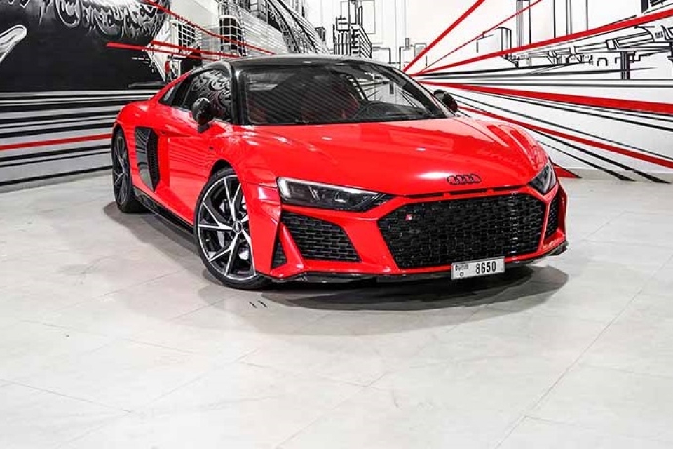 Audi R8