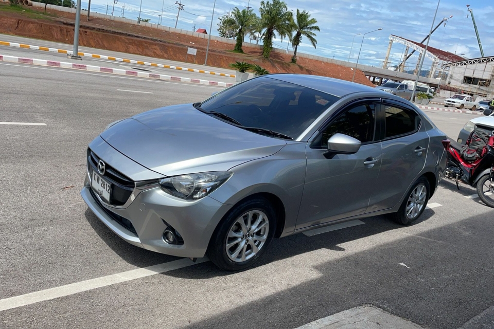 Mazda 2