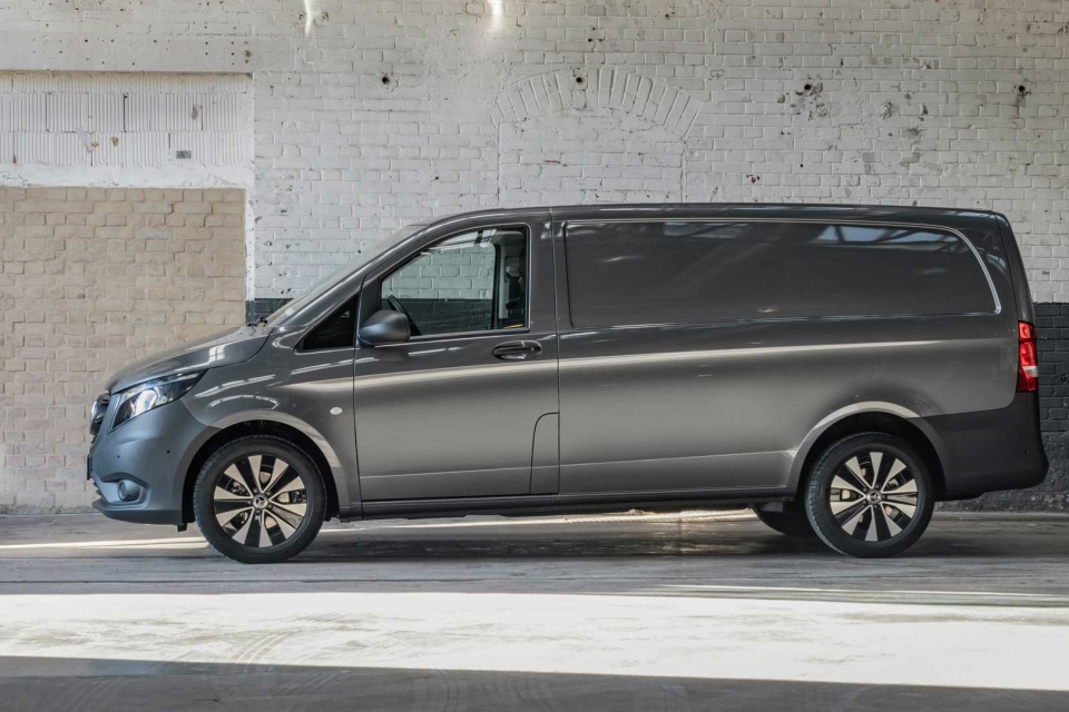 Mercedes-Benz V-class