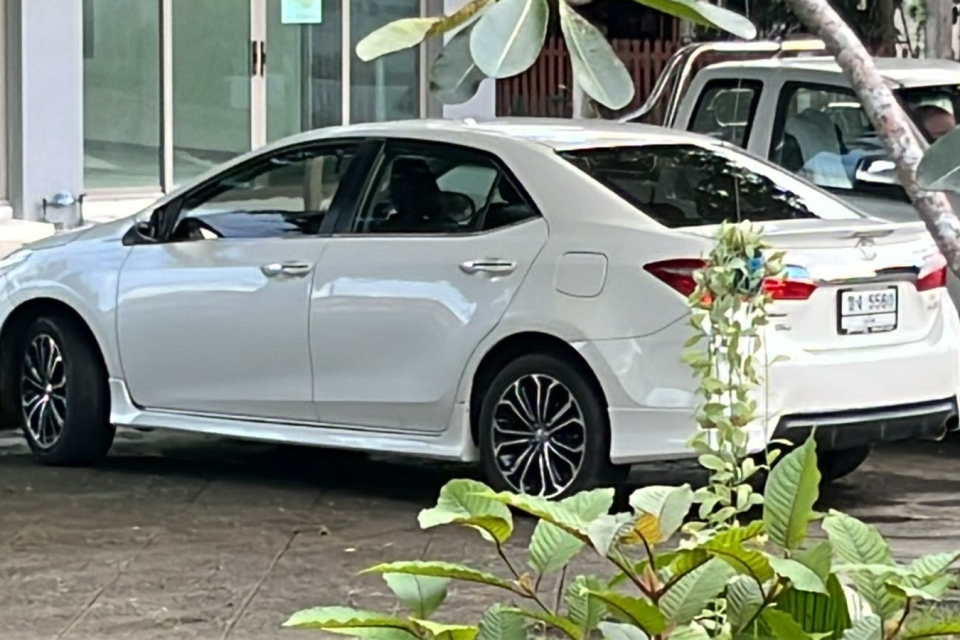 Toyota Altis