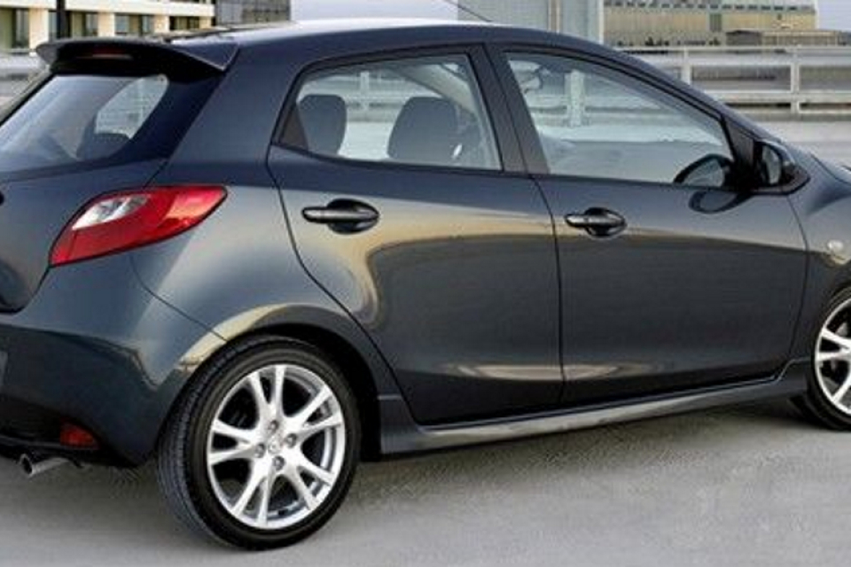 Mazda 2