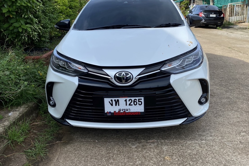 Toyota Yaris Ativ