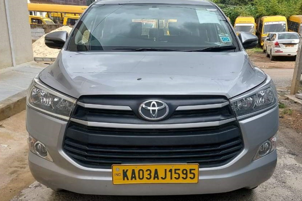 Toyota Innova