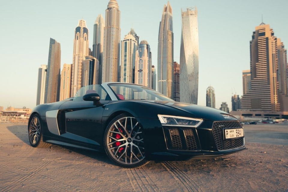 Audi R8