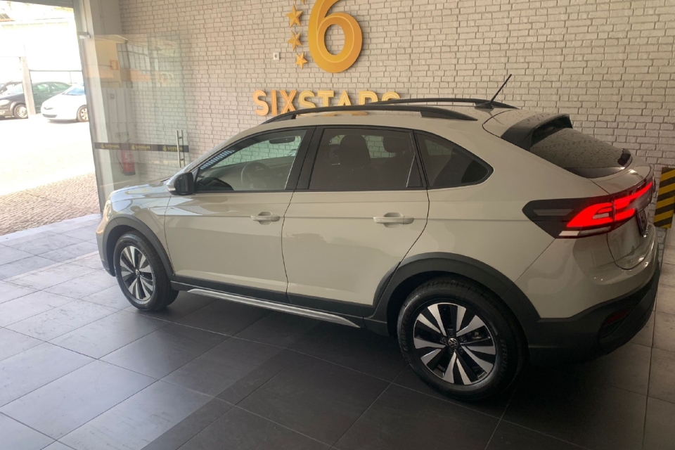 Volkswagen Tiguan or similar