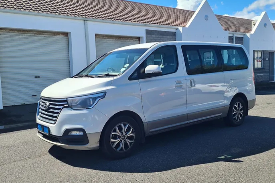 Hyundai H-1