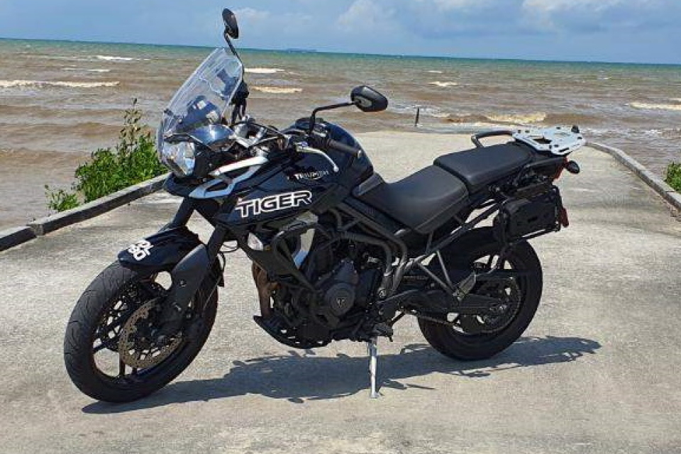 Triumph Tiger 800