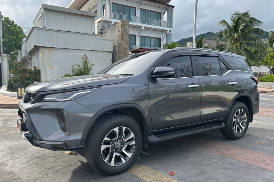 Toyota Fortuner