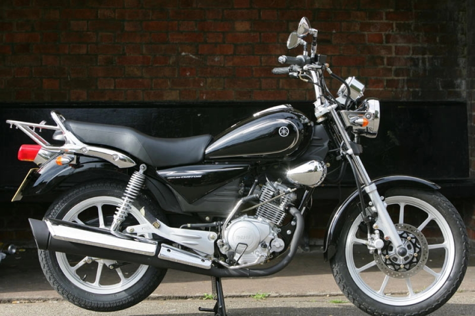 Yamaha YBR125 Custom