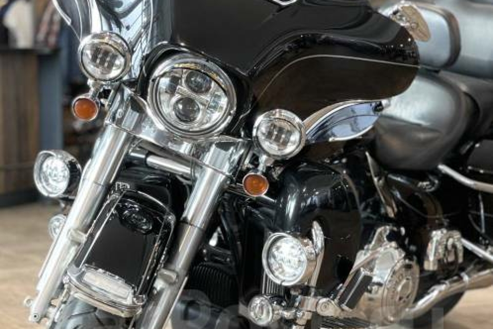 Harley-Davidson FLHTK Electra Glide Ultra Limited