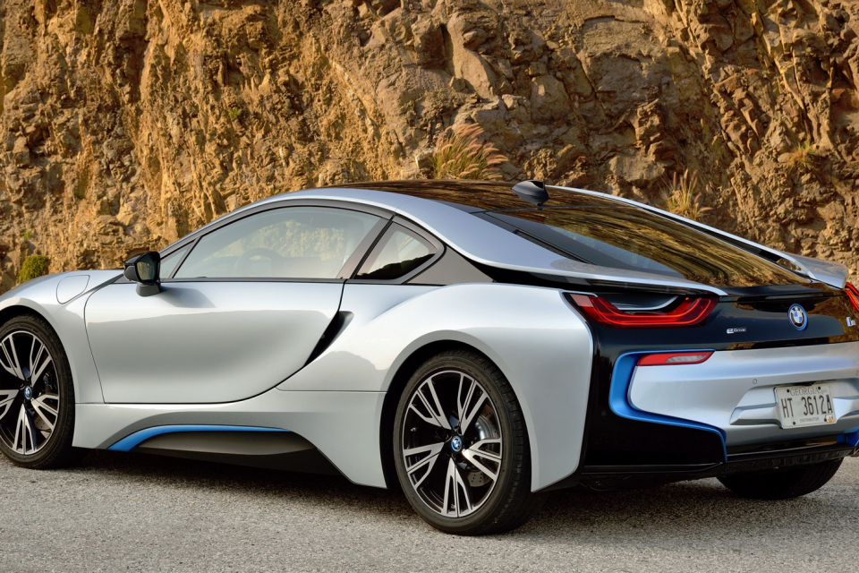 BMW i8