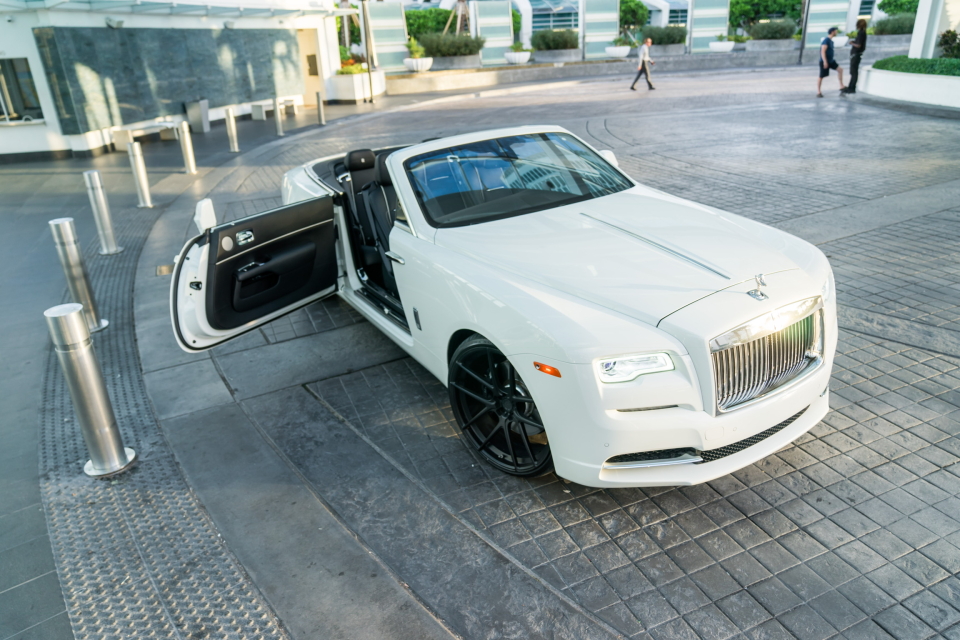 Rolls-Royce Dawn