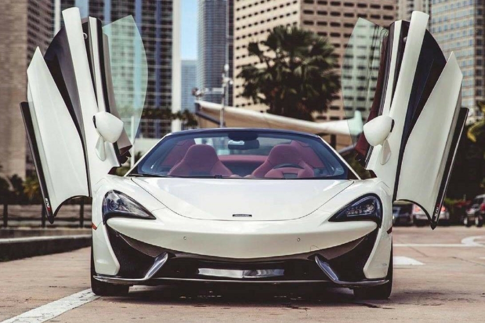 McLaren 570S