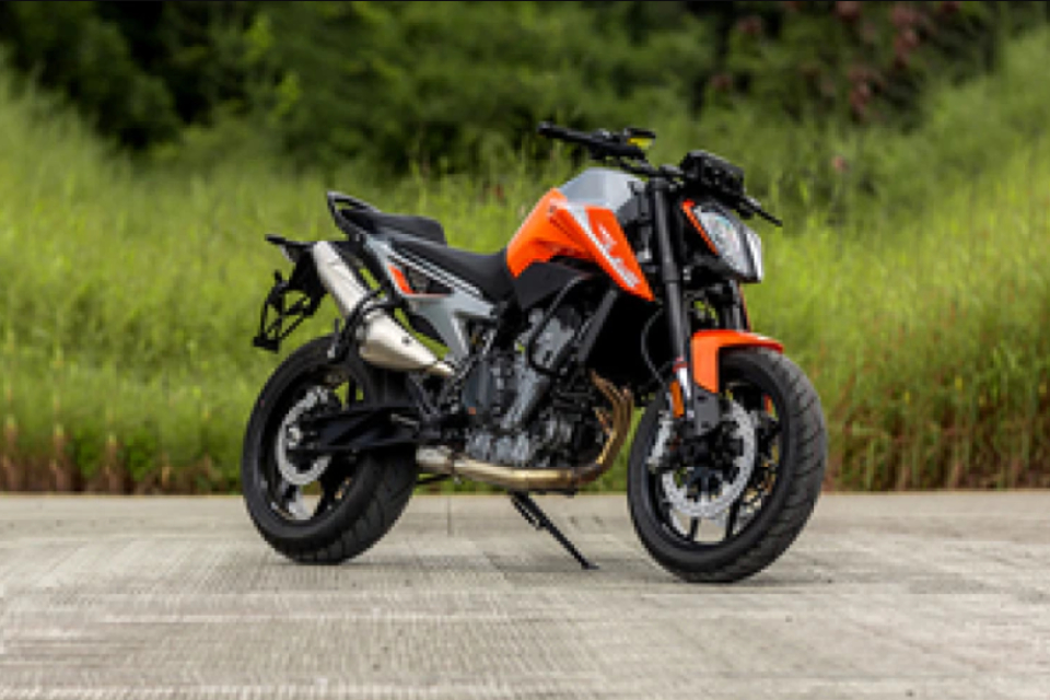 KTM Duke II 640