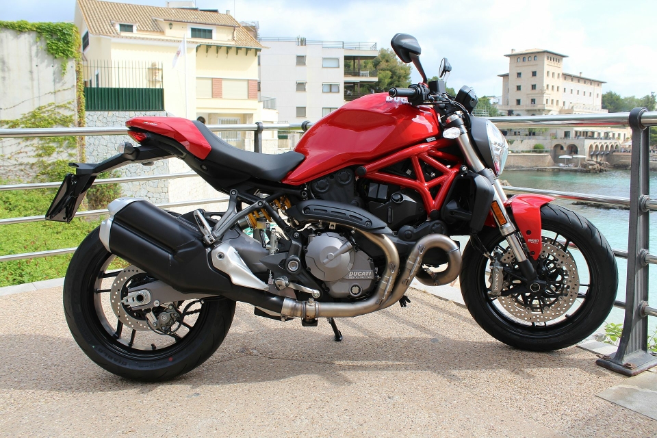 Ducati Monster 800 i.e.