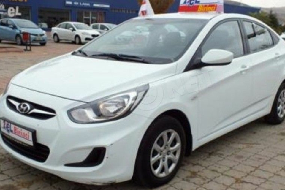 Hyundai Accent