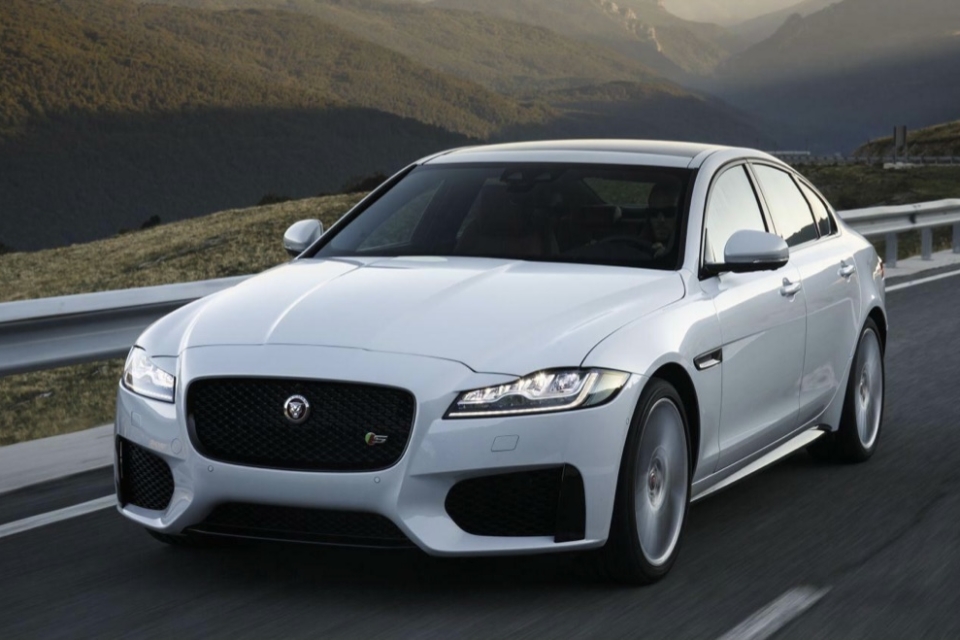 Jaguar XF