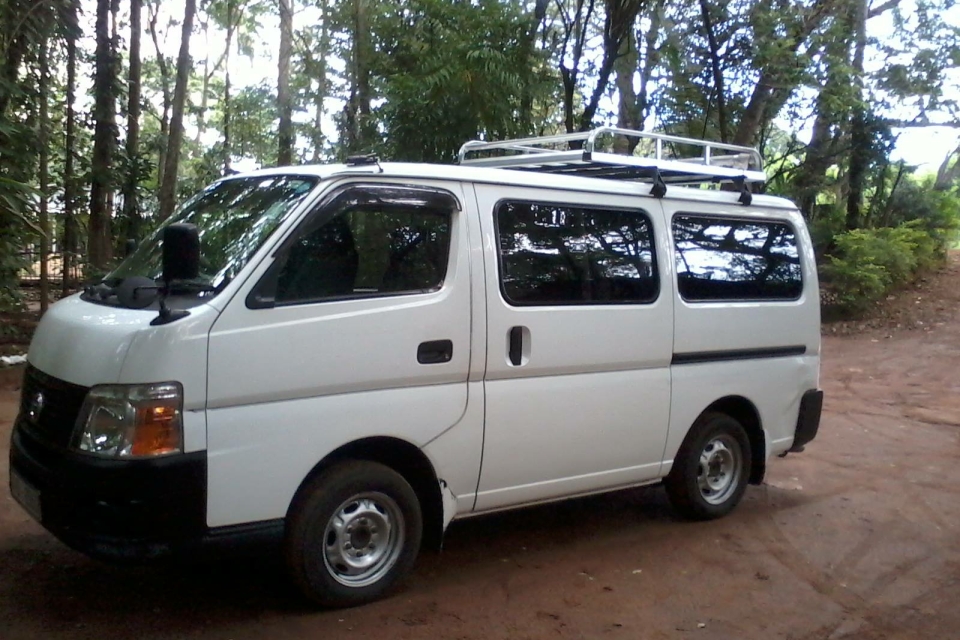 Nissan NV350 Caravan